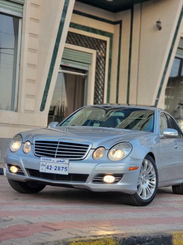 سيارة مرسديس بنز E350
