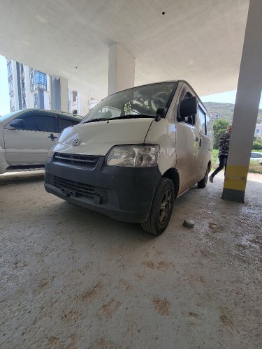 باص تونسي للبيع