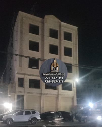 مبنى تجاري للايجار بدروم واصنصير