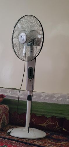 مروحة عموديه