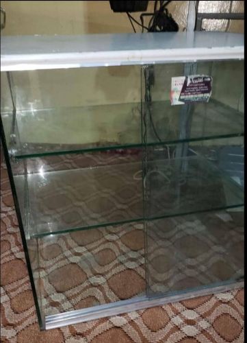 زجاج محل ارتفاع 60 وعمق 40