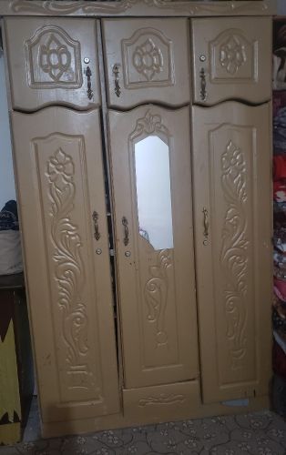 دولاب خشب سويدي درجه اولى