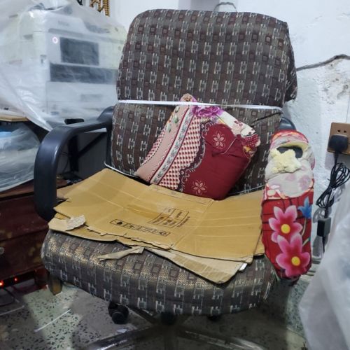 مطلوب كرسي دوار