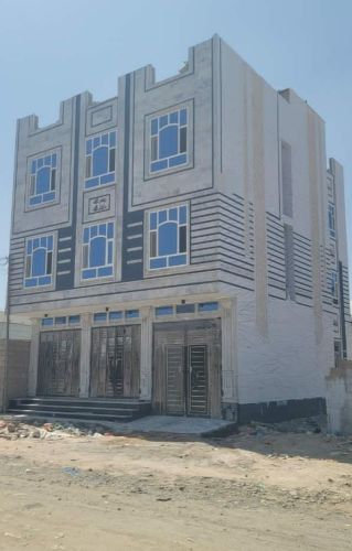 عمارة استثمارية تجارية