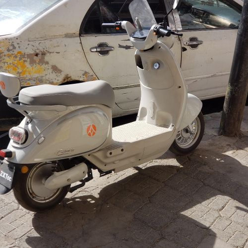 بيع دراجه كهربائيه