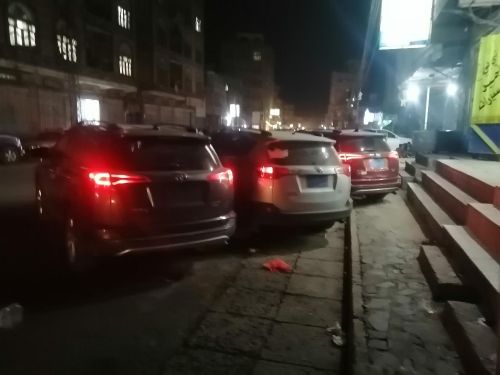 تأجير السيارات