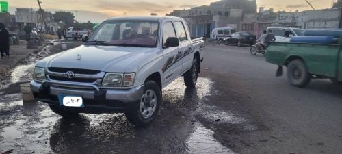 هيلوكس موديل 2002بضاعه نظيف كرت