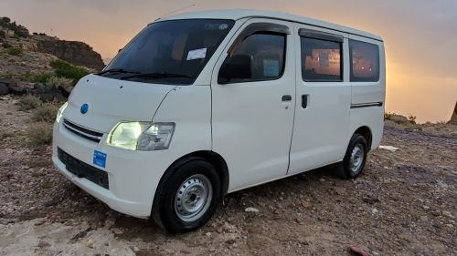 باص تونسي موديل 2009
