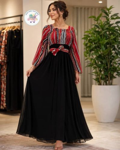 فستان نسائي