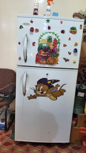 ثلاجة للبيع