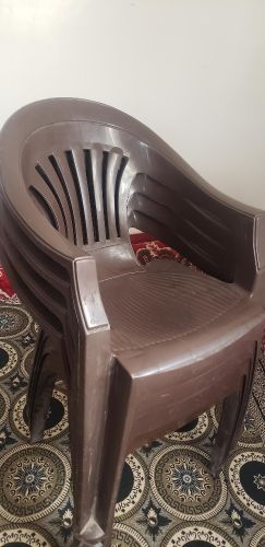 كراسي بلاستيك صنع عدن