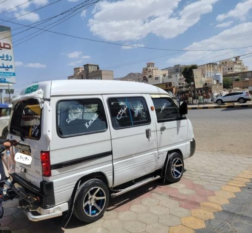مطلوب باص لايجار بضمين