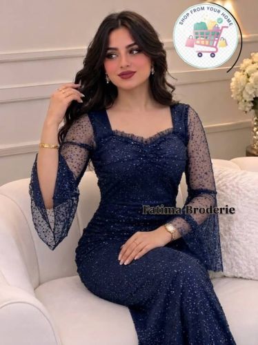 فستان نسائي