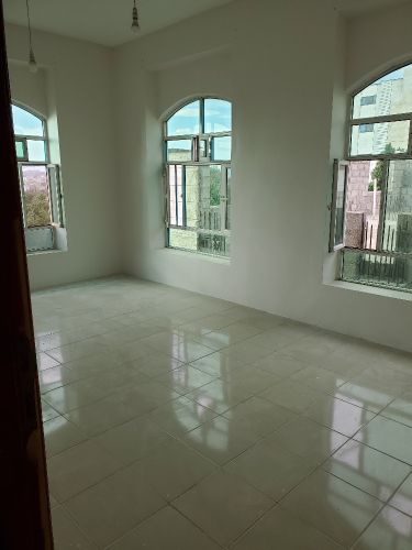 شقة للإيجار