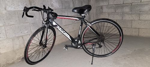 دراجة رود (Road Bike) ماركة TON
